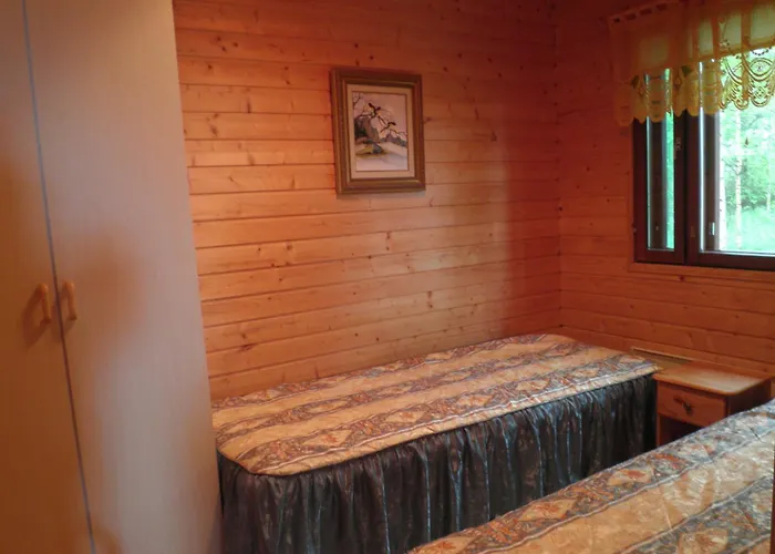 Koskelon Lomamoekit Nyaraló *